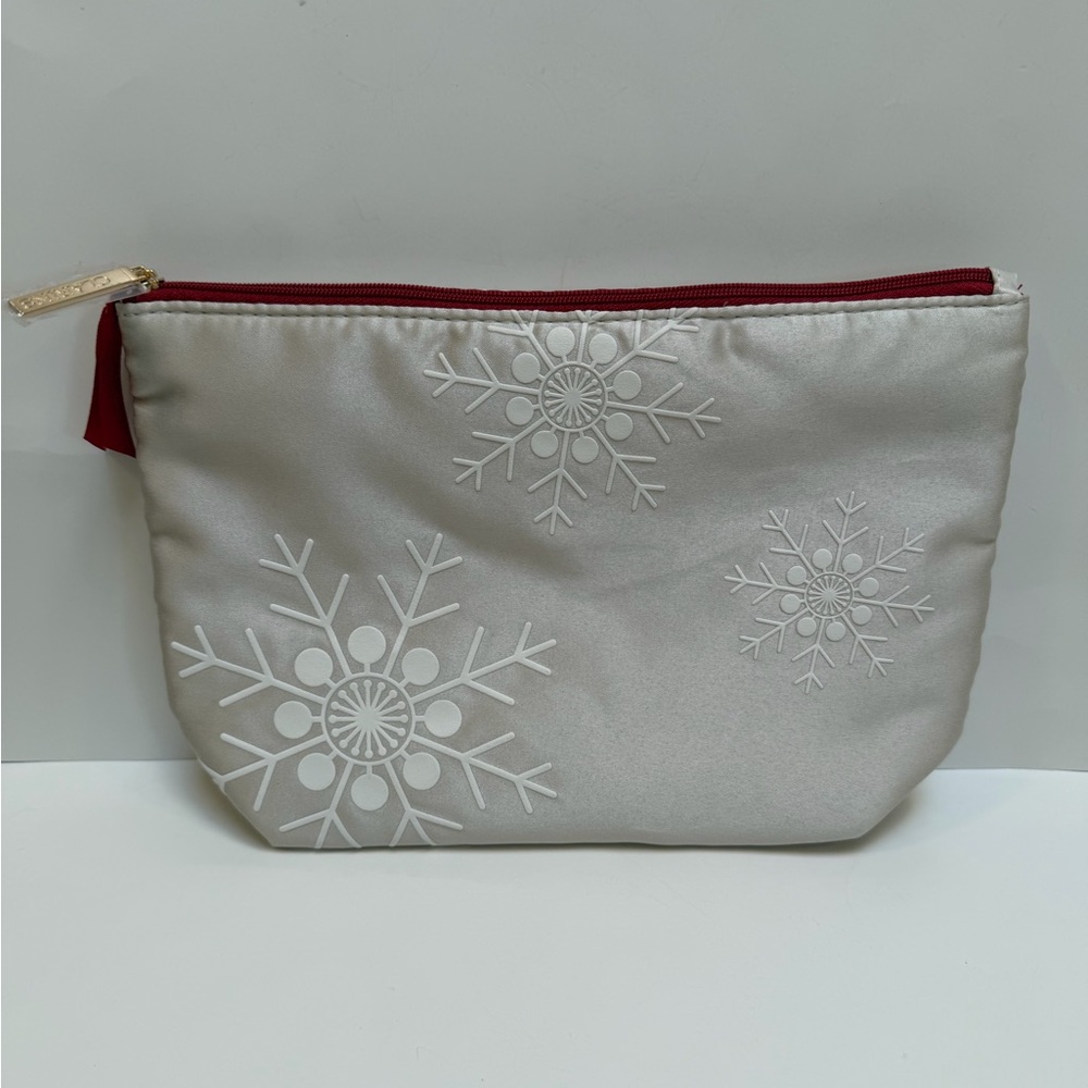 3/$20 Clarins Makeup Bag NWOT